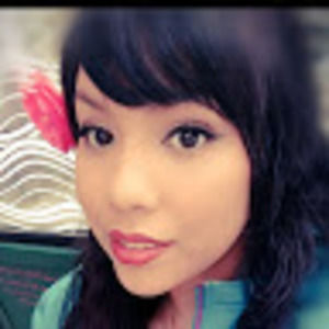 Meet your Posher, Roxana